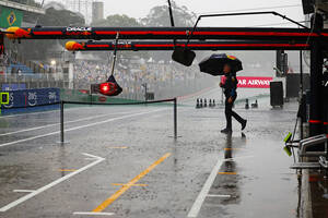 大雨に見舞われたF1サンパウロGP、予選は決勝日に延期へ