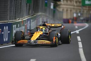 F1アゼルバイジャン決勝速報｜ピアストリ、F1で2勝目！　レース最終盤には表彰台争うペレスとサインツJr.が交錯。角田裕毅DNF