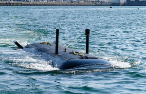 危険海域もおまかせ？ 無人潜水艦が“世界初”の技術を用いて自律潜航を実施 イギリス