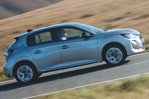 共感生む1.2ターボ＋6速MTのペア　プジョー208 1.2 スタイル（2）　EVでこの価格は難しい