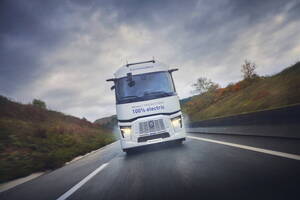 大型BEVトラックの航続距離は600kmに！　ルノー・トラックスが新型トラック・バンを一挙発表!!