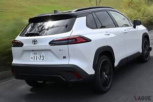 トヨタの“スポーティSUV”「カローラ クロス GRスポーツ」の荷室をチェック！ スポーツカーのノウハウを活用したモデルでも“レジャードライブ”を楽しめる？