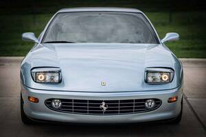 まさかの626万円！フェラーリ神話を覆すV12モデルの意外すぎる落札価格