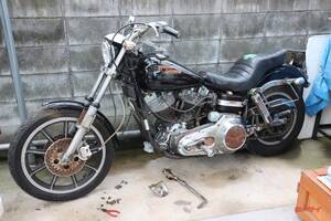 【ショベルヘッド再生記2】 まさかの“上がりバイク”か?　　 ハーレーダビッドソンFSXローライダー「まずは気になる箇所の錆取り作業開始！」
