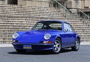 【20世紀名車】オリジナル911の魅力が味わえるナロー最終モデル、1973年ポルシェ911Tが発信するシャープな深世界。
