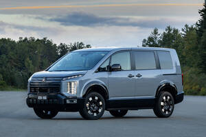 大幅に改良された三菱自動車の新型「デリカD:5」、進化のポイントは？