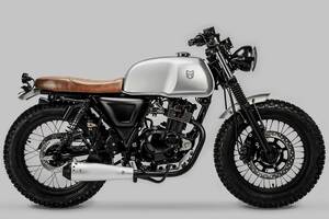マットモーターサイクルズ「アキタ125」【1分で読める 原付二種解説 2025年現行モデル】