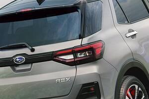 １リッターで28km走る!? スバル新「“最小”SUV」まもなく登場！ 100万円台＆30年ぶり復活だった「レックス」の新たな高性能モデルとは