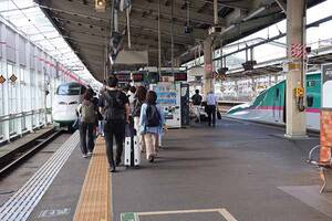 「山形新幹線」終わりの見えない“折返し運転”の深刻な影響とは？ 東北新幹線も混雑 苦境「つばさ」のやり繰りを見た
