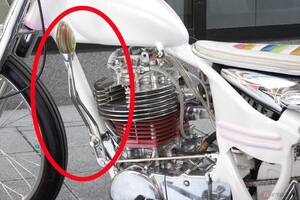 ギアチェンジは左足でやるものって誰が決めた!? まるでクルマみたい!? バイクにおける「ハンドシフト」とは？