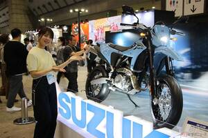 日本導入の発表はまだ!? スズキ注目の新型スーパーモトモデル「DR-Z4SM」の開発秘話を広報さんに直撃インタビュー