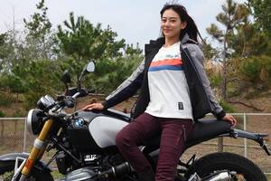 「ぶぅーーーんーぐわぁぁーーー」なボクサーエンジンのエンジンフィーリングに思わずニコニコ!! BMW Motorrad「R12 nine T」にアクティブバイク女子の指出瑞貴が挑戦！