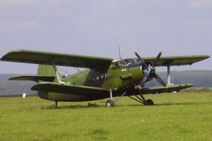 「世界的ベストセラー軍用機」がまさかの進化！ レトロ機にハイテク融合で生まれた「悪魔の兵器」とは？