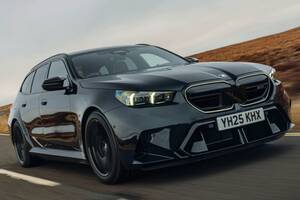 毎日の道具のようなクルマ？　BMW M5 ツーリング　Mを象徴する車内　車重を感じない加速