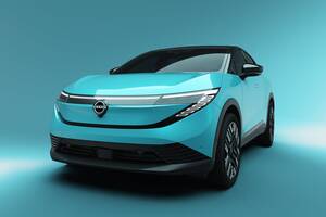 日産、新型「リーフ」に新情報！ 特殊なガラスルーフに備わる機能がスゴそう。6月後半に正式発表へ【新車ニュース】
