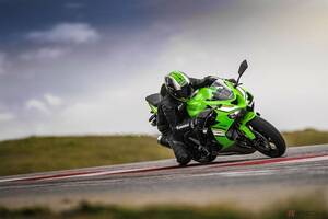 扱いやすさとハイパフォーマンスを追求!! カワサキ「Ninja ZX-6R」新型モデル発売！