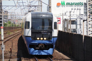 引退したはず!? 「JR初期の特急車」まさかの復活に沸く “ちょっと残念な座席”は争奪戦 今後はどうなる？