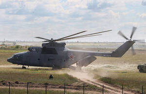 ロシア軍が誇る「世界最大のヘリ」ウクライナ軍が撃破映像公開 実は今のロシアでは生産困難な機体？