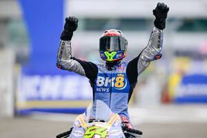 【MotoGP】新人アルデゲル、雨のフランスGPで初表彰台「信じられないような1日だった。4位狙いだったらクラッシュしてたかも」