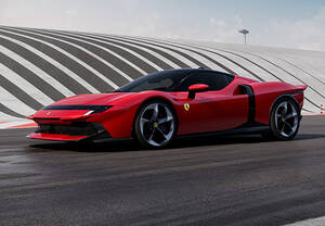 【最新スーパースポーツ情報】栄光の名称復活！ 「究極」を追求した新たな速さの象徴。フェラーリ812テスタロッサの凄みと存在感