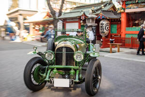 96年前のル・マンで優勝したベントレーが東京を走った！「コッパ・ディ東京」に降臨した「オールド・マザー・ガン」とは？