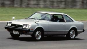 トヨタ セリカクーペ2000GT（昭和52／1977年8月発売・Ra40型）【昭和の名車・完全版ダイジェスト091】