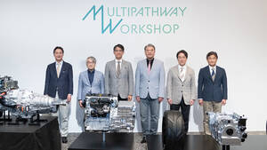 スバル、トヨタ、マツダが電動化時代の新たなエンジン開発を三社三様で宣言、自動車産業の未来を共創へ