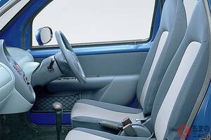 新車49万円！ スズキの斬新「“ちいさな”軽自動車」に反響殺到！「これが真のピュアスポーツ」「カスタム素材にもサイコー！」の声も！ わずか“570kg”の「超軽量ボディ×5速MT」搭載！ “全長2.7m”の異端児「ツイン」とは！