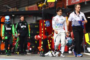 角田裕毅、決勝は20番手からのスタートに「ペナルティのため通常と異なる予選。マシンと戦略を生かして入賞を目指す」