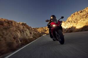 【トライアンフ】「DAYTONA 660」が 第8回 日本バイクオブザイヤー2025 外国車部門にて金賞を受賞