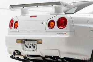 生産わずか38台 伝説の「スカイラインGT-R」をオークションで発見 26年前に登場したスパルタン仕様 BNR34「VスペックN1」ってどんなクルマ？