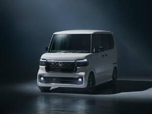 N-BOX CUSTOMに黒を効かせた特別仕様「BLACK STYLE」が登場！迫力と質感もマシマシだ