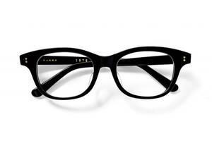 白山眼鏡店のファーストモデル「HANK」発売50周年を記念し、50色展開が決定！