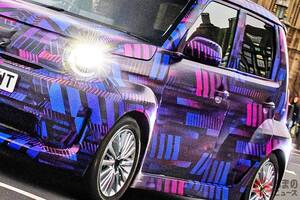 【英国】ホンダ「新型“5ドアモデル”」世界初公開へ！ 「シティ復活!?」な“丸目ライト”×ワイドフェンダー採用！ 「走り」重視のN-ONE風モデル「スーパーEV コンセプト」披露へ