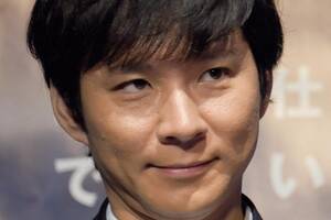 アンジャッシュ「渡部」が“愛車”の「高級“外車”」明かす！ 「ちゃんと家族してた」「予想外すぎて笑った」声も？ 7人乗れるビッグな「ミニバン」どんなクルマ？
