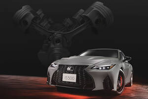 走りを究めたレクサスISの到達点！　V8最後の咆哮「IS500 Climax Edition」が登場