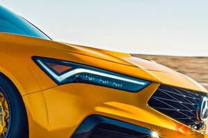 ホンダ“新”「”2人乗り”セダン」公開！ 2リッター“VTEC”で「300馬力」超え×軽量ボディでめちゃ楽しそう！ 巨大リアウィングもイイ「アキュラ インテグラ タイプS HRC」米国に登場