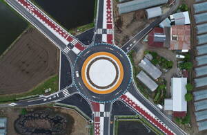 事故が“半分以下”に減るのに…「夢の交差点」 なぜ日本では普及しない？