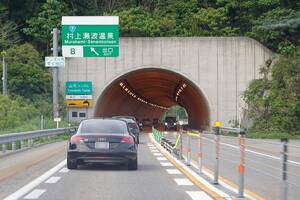 夢の「日本海沿い高速」は結局いつ全通するのか？ 工事遅れで事業費も大幅増額 見通しが立っている区間は？