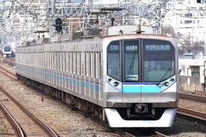 地下鉄東西線「混雑と遅延解消の切り札」いつ完成？ 将来は“すし詰め状態”劇的に改善か
