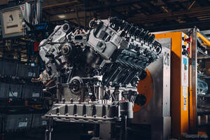 ベントレー、W12エンジンの生産を終了…20年の歴史に幕