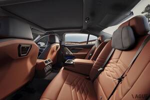 まさかの“広い5シリーズ”国内導入!? BMWの新型「5シリーズ」にホイールベースを110mm延長した「525Li／i5 eDrive 35L」登場