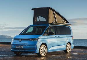 VW初のPHEVキャンピングカーが登場、快適性アップでEVモードは航続87km