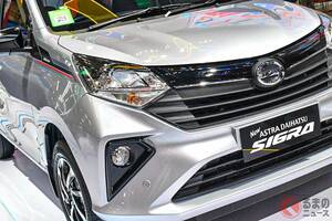 【インドネシア】ダイハツ「シグラ」実車展示！ 全長4.1m級の「コンパクト“ミニバン”」！ MT設定あり＆“7人乗車可能”な「シグラ」登場