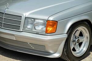 AMGが手掛けたワイドボディ「190E」が約700万円はお買い得!? 83年のフランクフルトショーに展示された個体はいまなおグッドコンディションでした