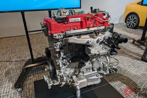 トヨタが「新型エンジン」世界初公開！ 1.5L＆2.0L複数展開!? スバル・マツダも同時に宣言！ 「エンジンって良いよね！」の未来とは