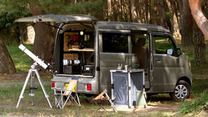 日産が新型「車中泊できる軽バン」発売へ！ 荷室アレンジ“無限級” これが「動く部屋」の実力か