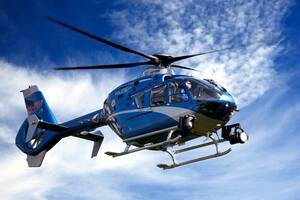 ヘリ前方の「ひも」の正体とは――100年以上現役、航空安全と運航効率を支えるヨーストリングの知られざる効果