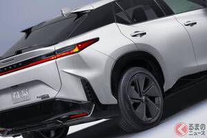 【米国】レクサス新型「スポーティSUV」発表！ ド迫力の400馬力“爆速仕様”がスゴイ！ まるで「MT」な新システム搭載で進化した「新型RZ」登場！