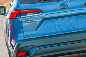 【カナダ】トヨタ新型「コンパクトSUV」発表！ 新エクステリア＆インテリア採用の「カローラクロス」！ 新モデル登場